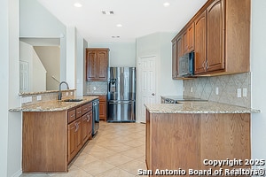 Building Photo - 526 Parkmont Ct