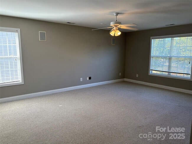 Building Photo - 118 Middleton Pl