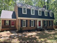 Building Photo - 5 Bed | 3.5 Bath House in Raleigh