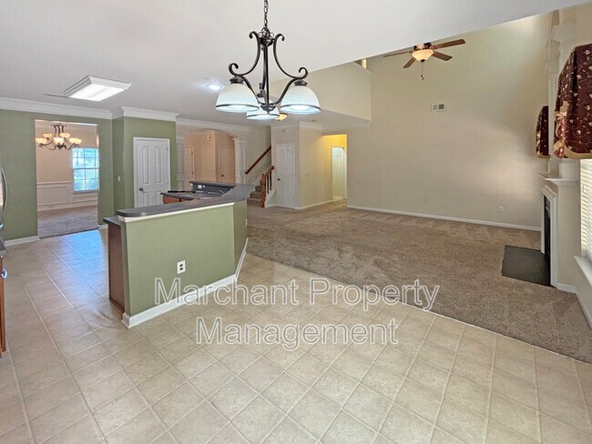 Building Photo - 304 Horsepen Way