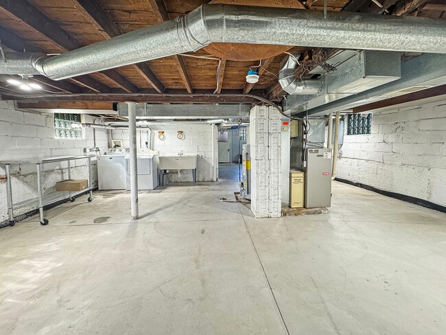 Building Photo - 4408 Shorehaven Ln