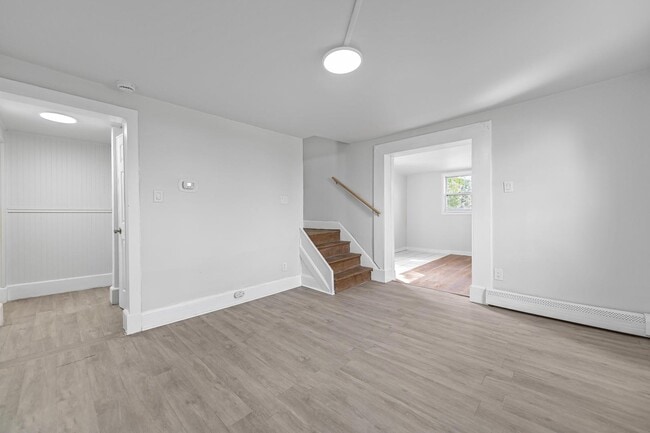 Building Photo - 520 Lincoln Ave