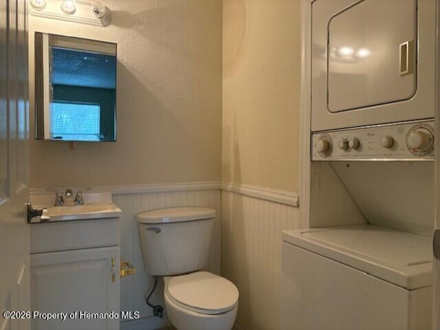 Building Photo - 6165 Chesham Dr