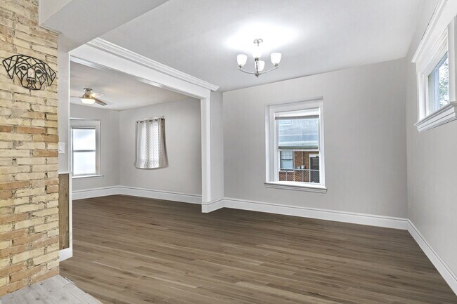 Building Photo - Charming Rental with Large Fenced Yard nea...