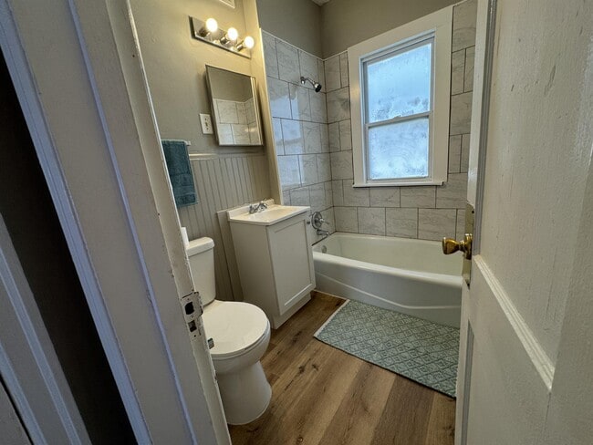 Building Photo - 3414 Patrick Ave