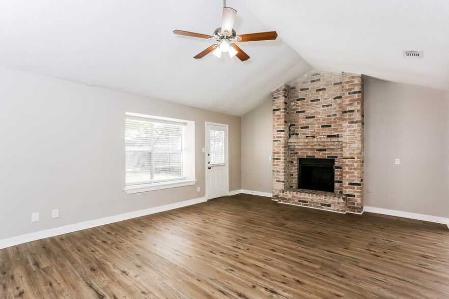 Building Photo - 5419 Deer Timbers Trail