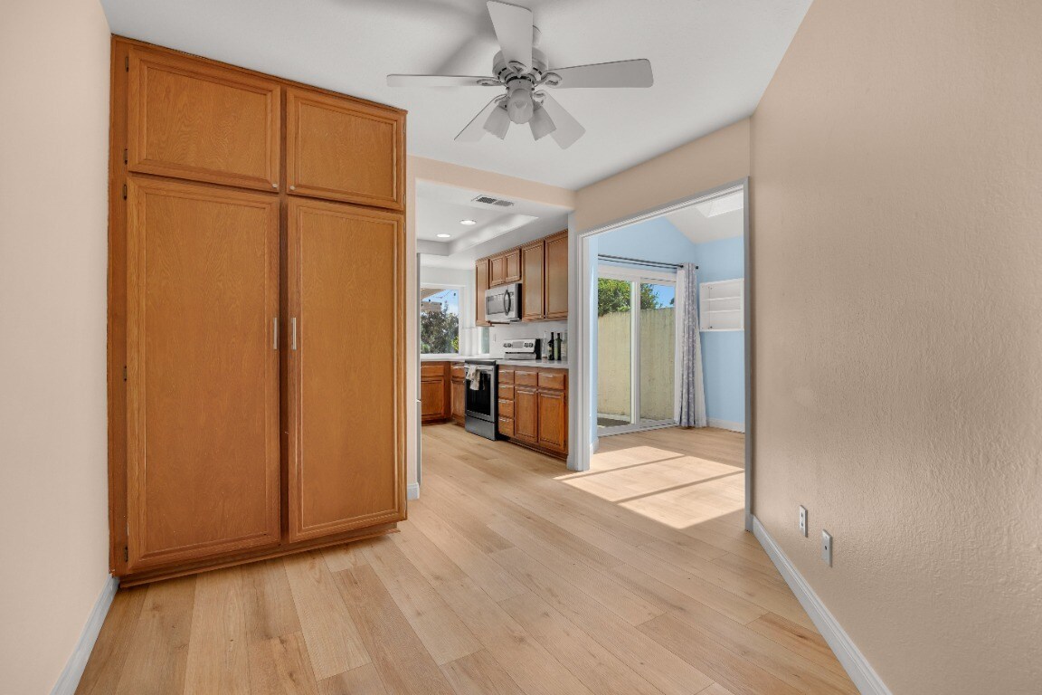 Building Photo - 12132 Caddy Row