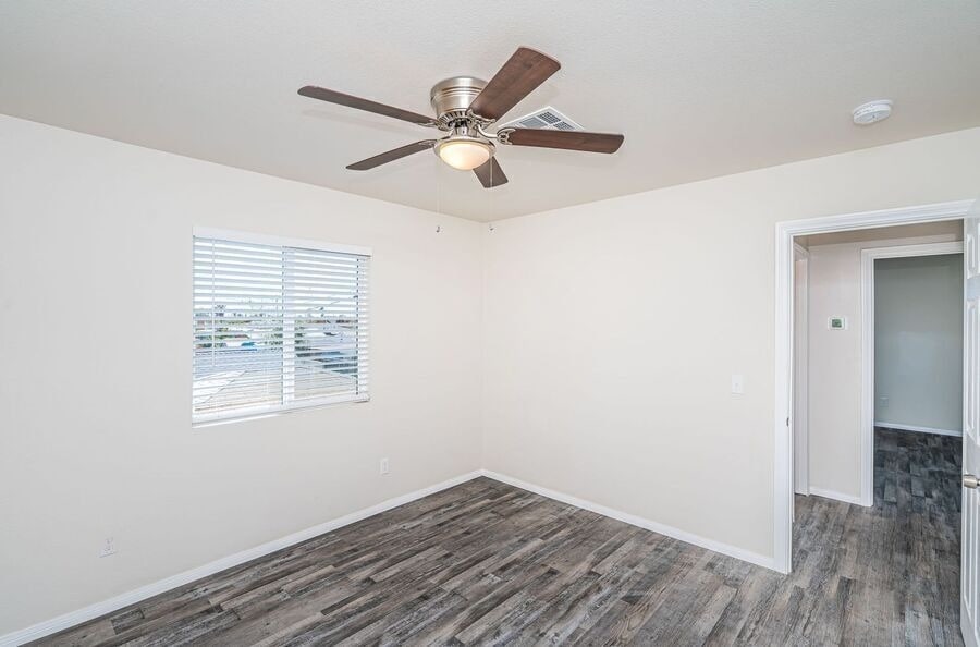 Building Photo - 508 S 46th St