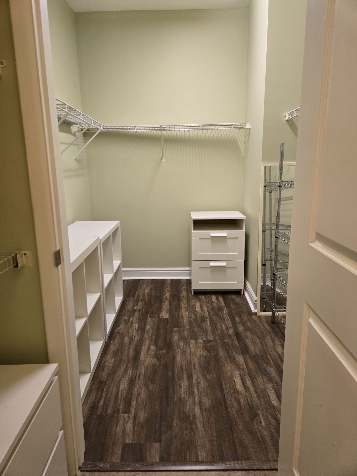 Building Photo - 5570 Centre Ave