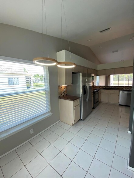 Building Photo - 1144 Key W Ct