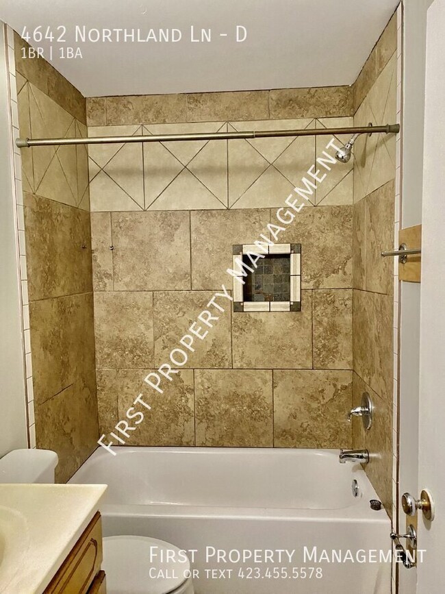 Building Photo - 4642 Northland Ln