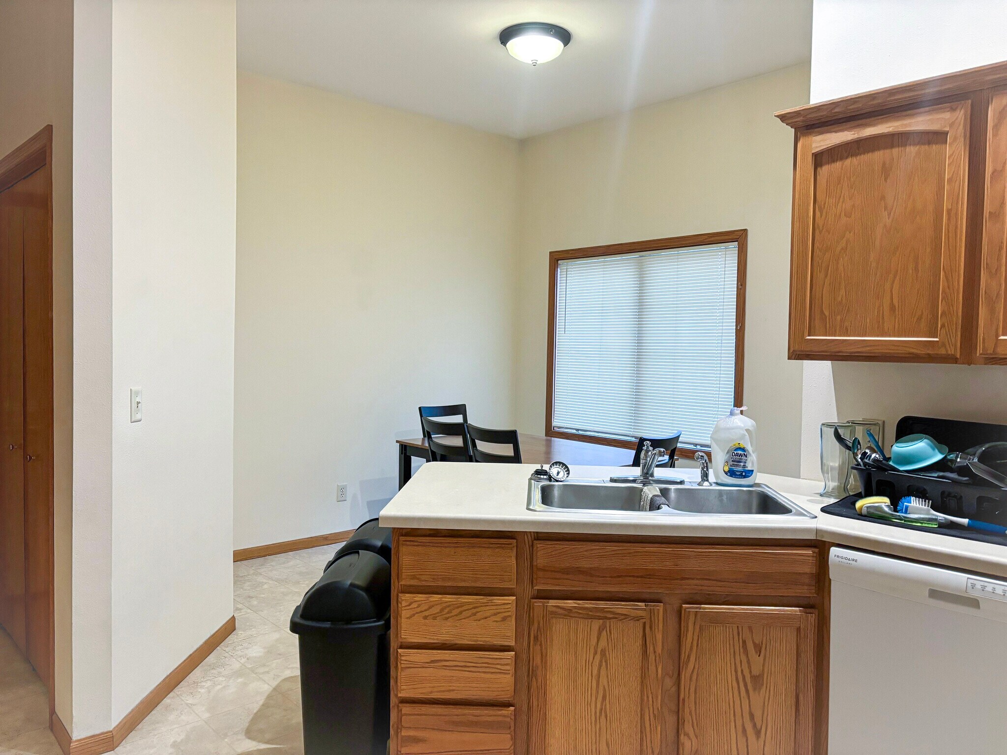 Building Photo - 13315 43rd Ave