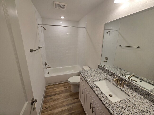 Building Photo - 7707 Briarwood Pass