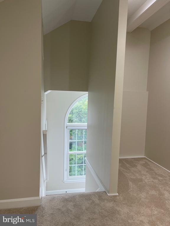 Building Photo - 9715 Whitley Park Pl