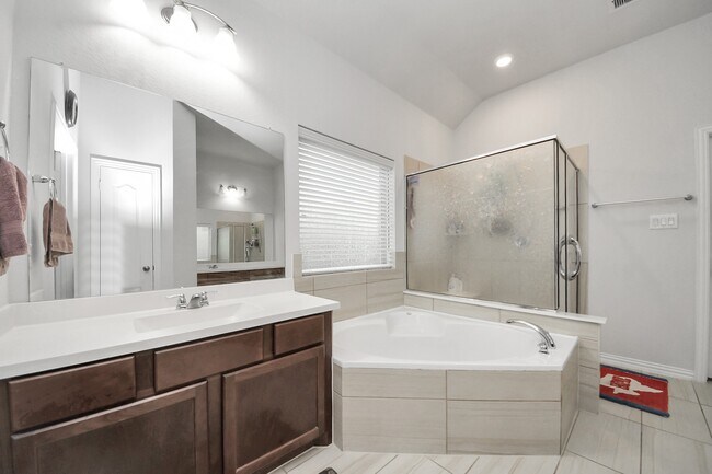 Building Photo - 3512 Jasperstone Ln