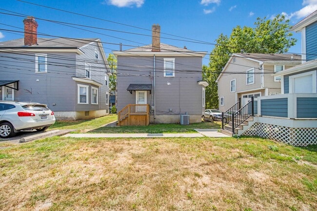 Building Photo - 72 Frambes Ave