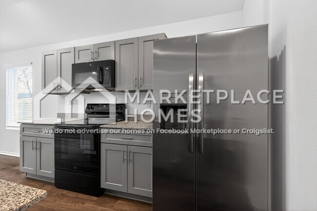 Building Photo - 8736 Preston Wood Dr