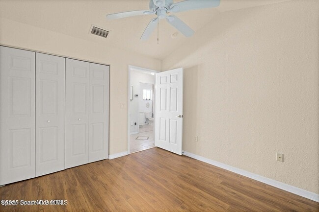 Building Photo - 115 Ocean Park Ln