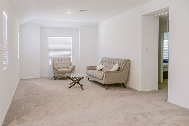 Building Photo - 311 Canley Lp