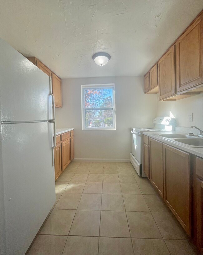 Building Photo - 2584 Virginia Beach Blvd