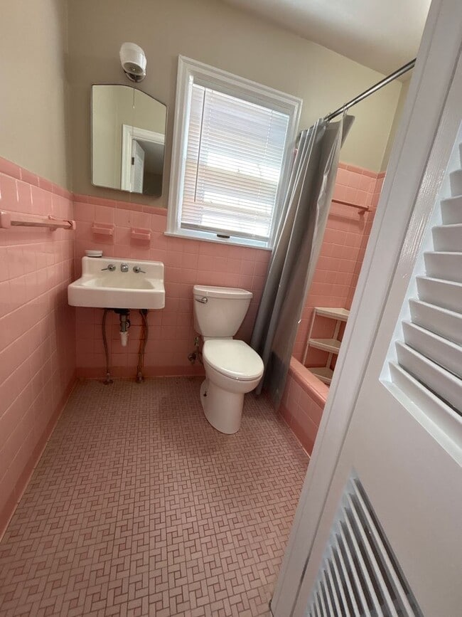 Building Photo - Harmony At Home