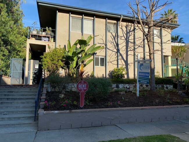 Building Photo - 11625 Mayfield Ave