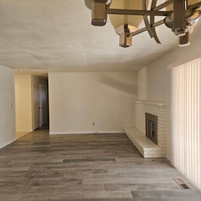 Building Photo - 3400 Stembridge Ave