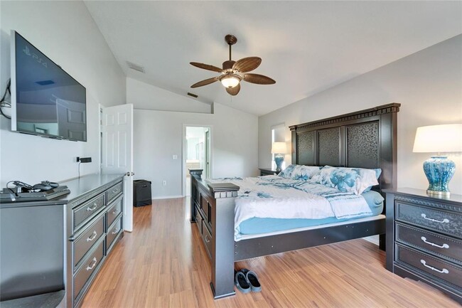Building Photo - 18507 Country Crest Pl