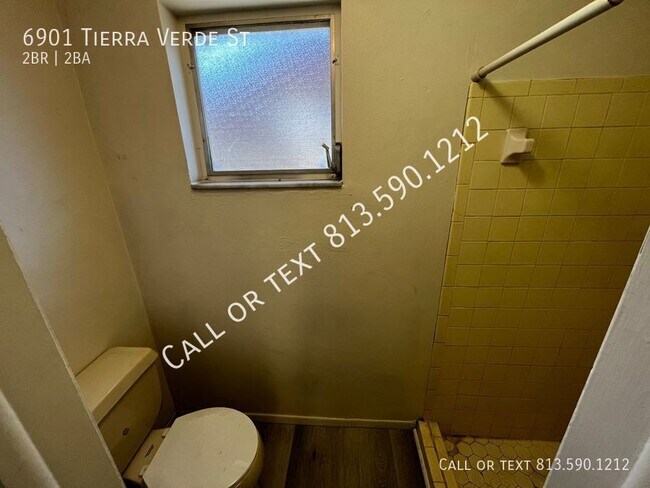 Building Photo - 6901 Tierra Verde St