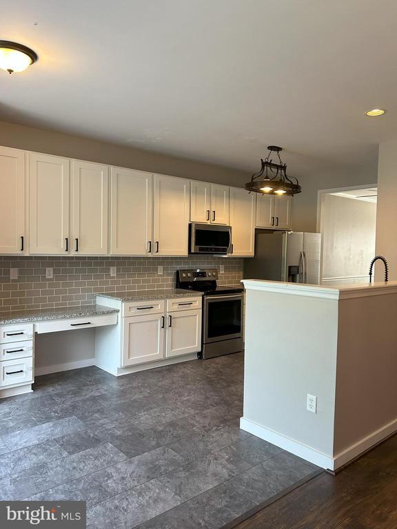 Building Photo - 104 Penns Manor Dr