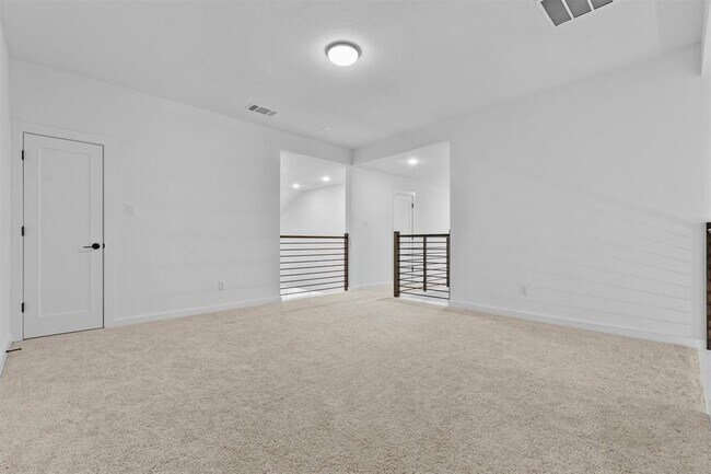 Building Photo - 547 Billowing Way