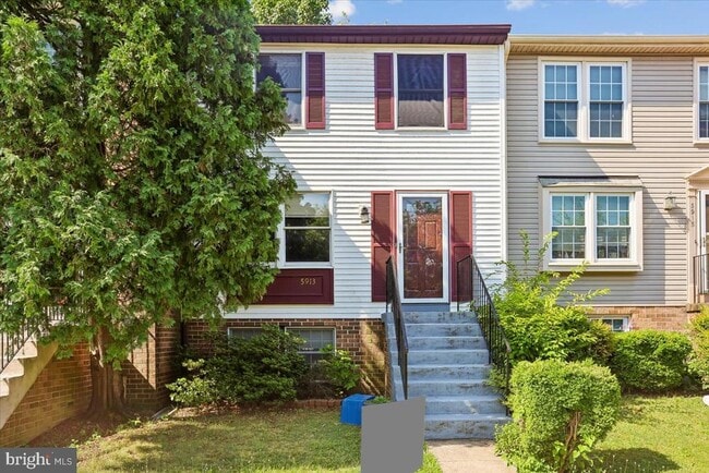 Building Photo - 5913 Spruce Run Ct
