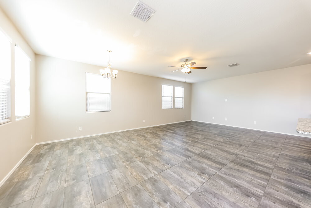 Building Photo - 16667 W Sierra St