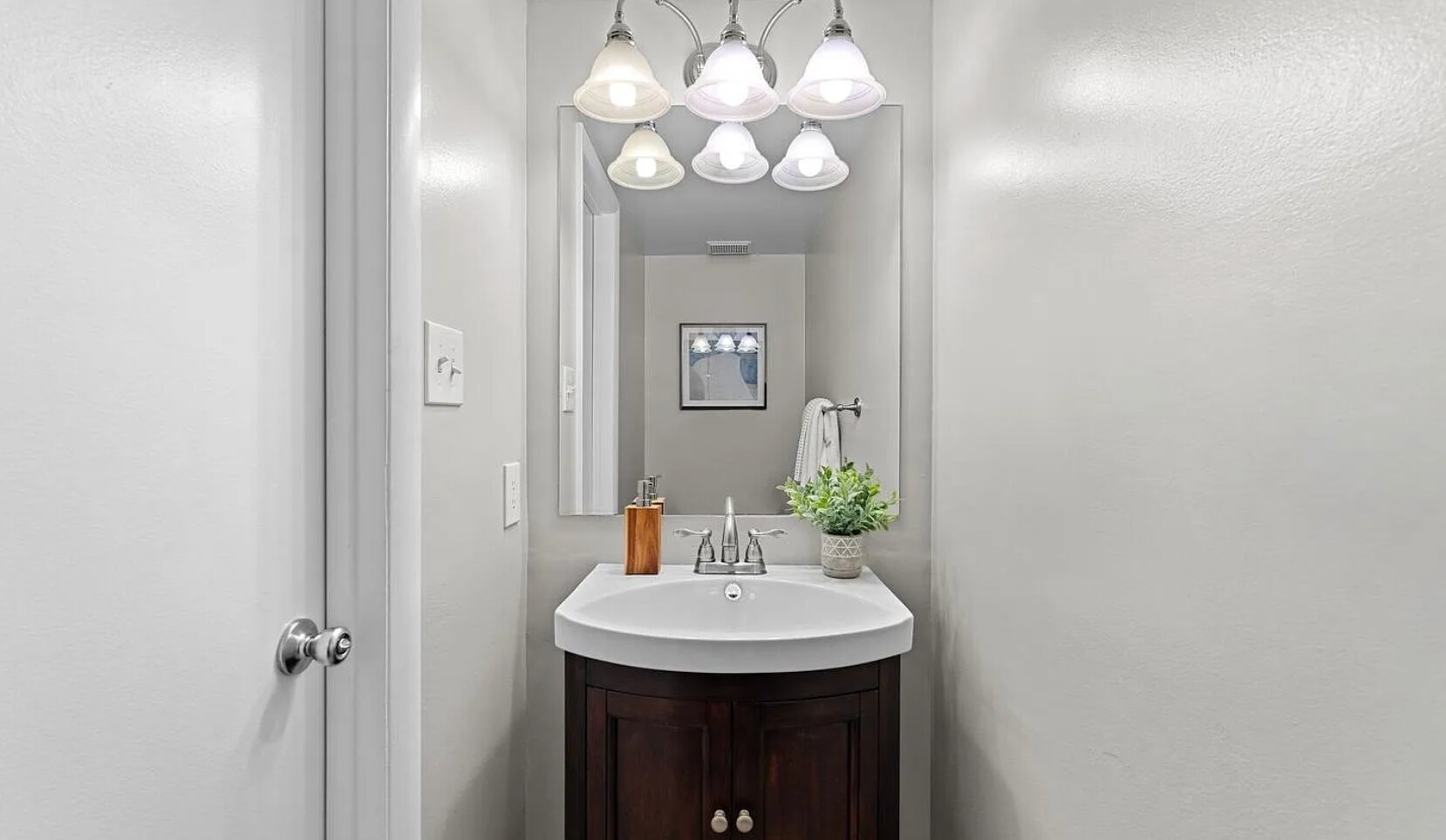half bath downstairs - 3881 Steppes Ct
