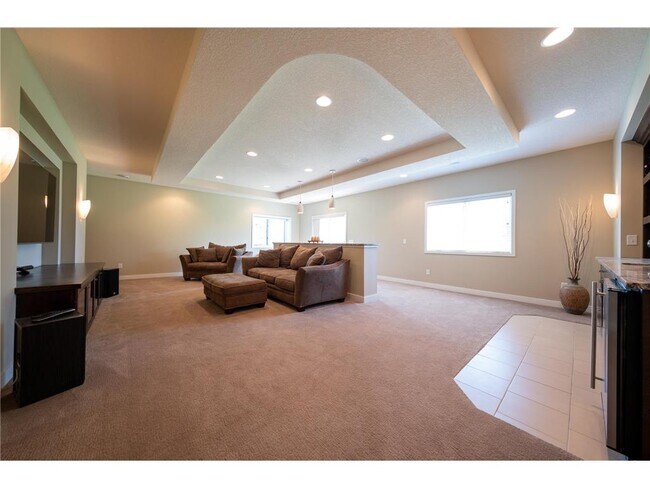 Building Photo - 6531 Century Ln