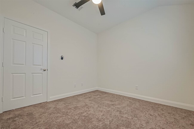 Building Photo - 7339 Krueger Rd