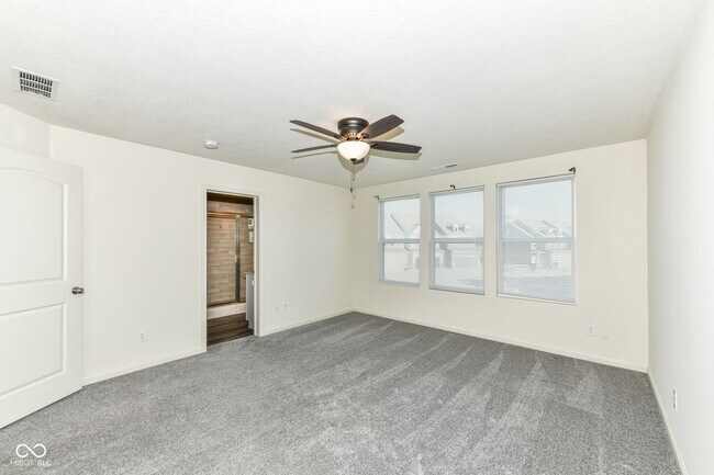 Building Photo - 13533 Dewpoint Ln