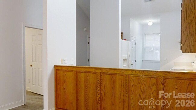 Building Photo - 6299 Pansy Trl