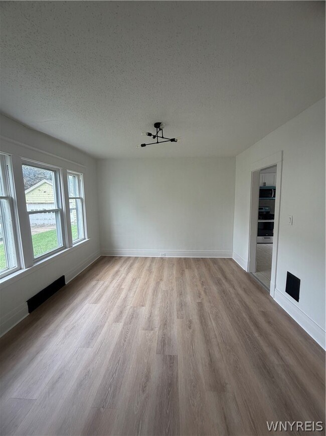 Building Photo - 73 Hedwig Ave