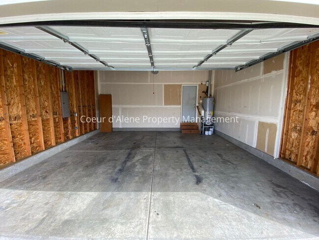 Building Photo - 3 bed house in Sunshine Meadows!