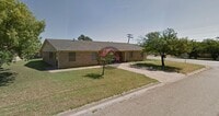 Building Photo - Southside Duplex with Covered Parking-Great location