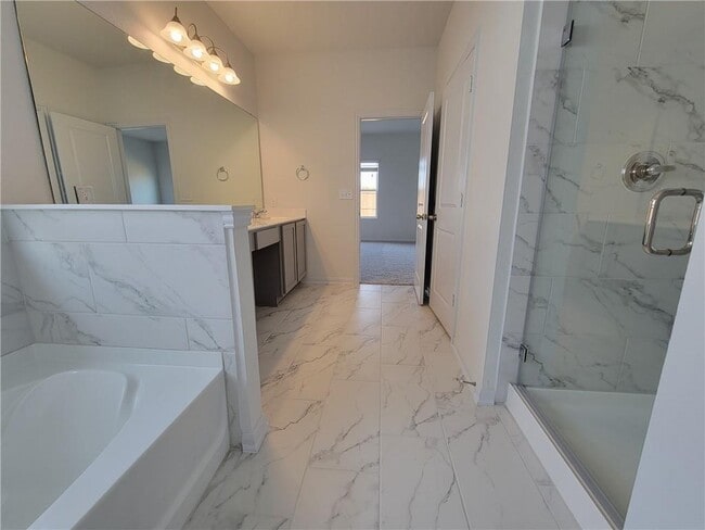 Building Photo - 244 Crystal Brook Dr