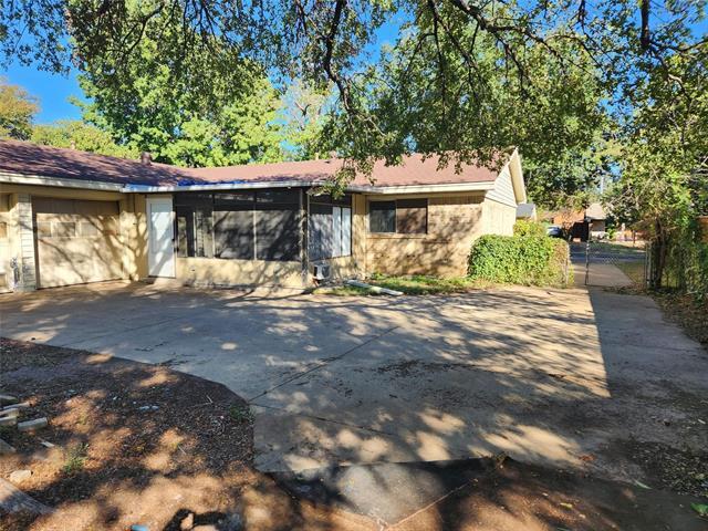 Building Photo - 3413 Urban Dr