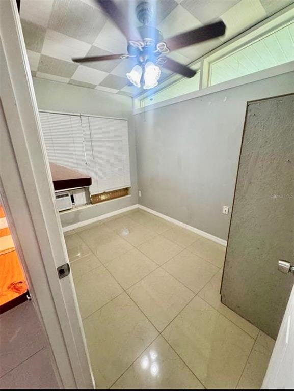 Building Photo - 947 Pinedale Ave