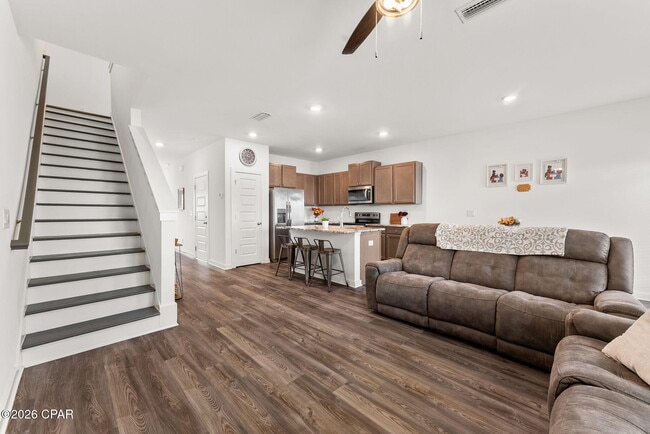 Building Photo - 5899 Tyndall Pl