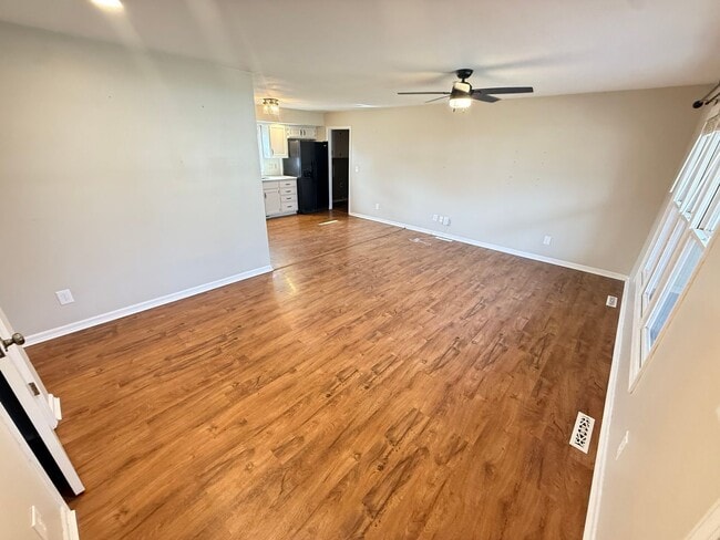 Building Photo - 3 Bed 1 Bath Ozark, MO