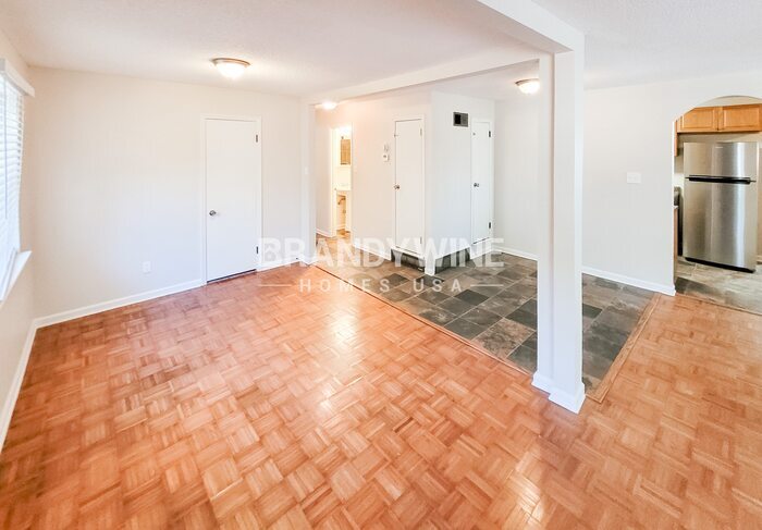 Building Photo - 327 Homeville Rd