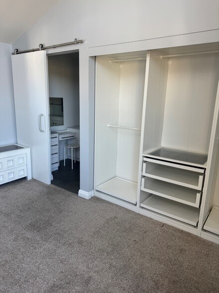 Primary Bedroom Bath & Closet - 3412 Via Alicante