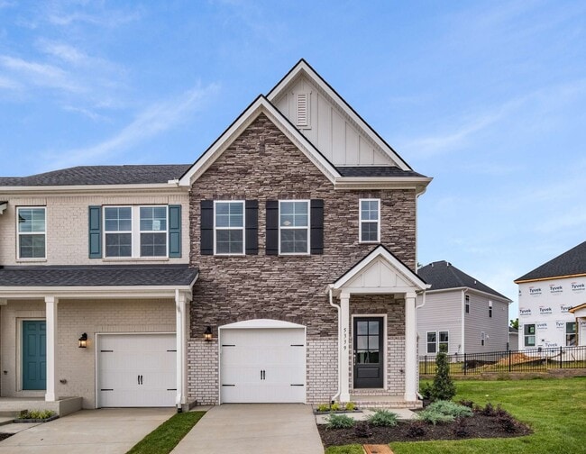 Building Photo - 5339 Bellflower Hls