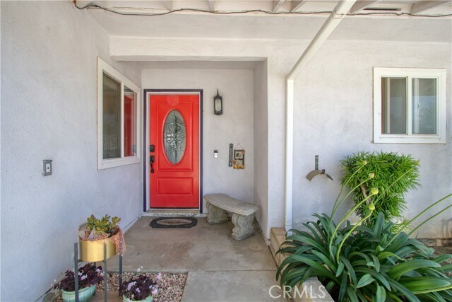 Building Photo - 1034 Thompson Ave